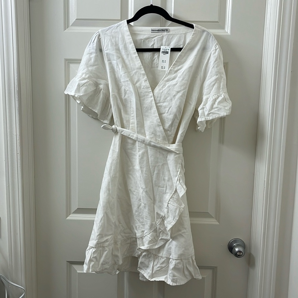 Abercrombie and Fitch Linen Wrap Dress
